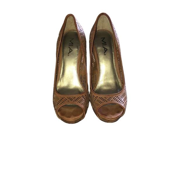 MIA  Boston Proper Laser cut out peep toe heels Size 8.5 - Picture 3 of 6